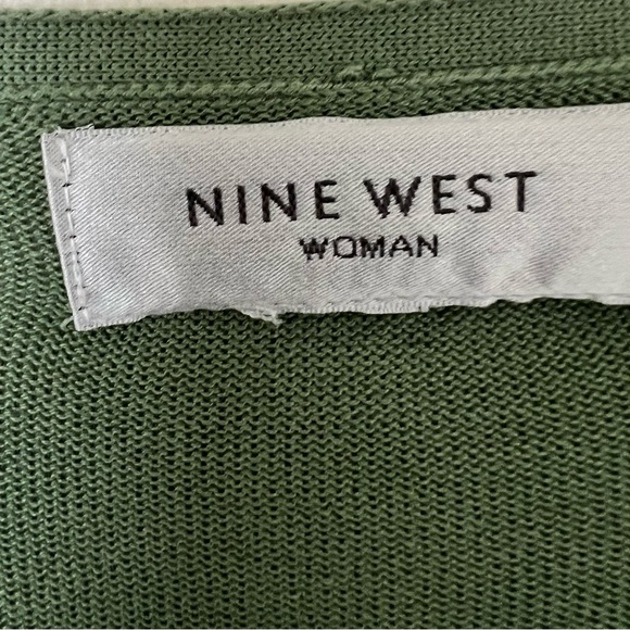 Women's Nine West Cardigan Style Sweater - Picture 2 of 3